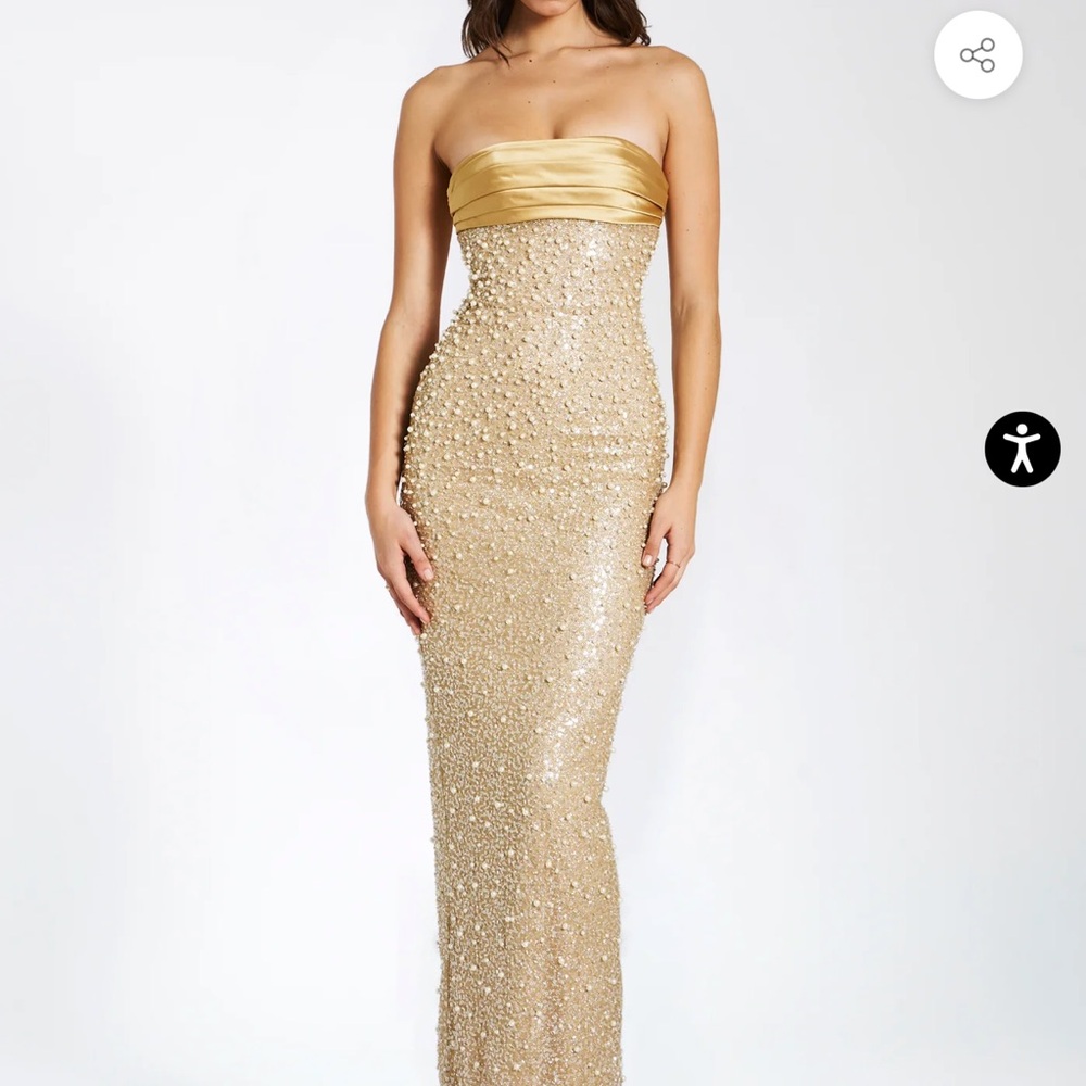 Beautiful stunning miss circle gold dress size small altered to have straps